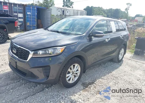 2019 Kia Sorento 2.4L Lx из США, поврежденный, VIN 5XYPG4A34KG509466